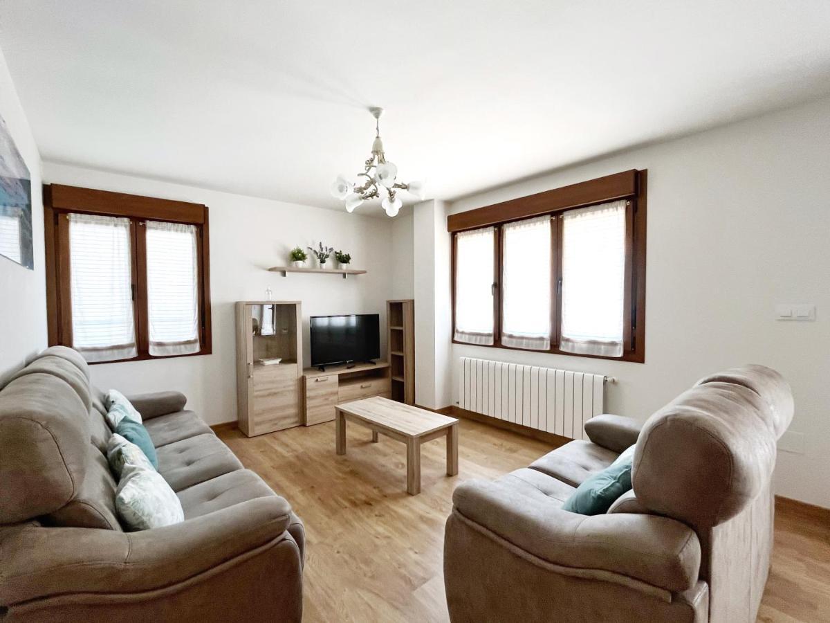Apartamento Valbuena Потес Экстерьер фото