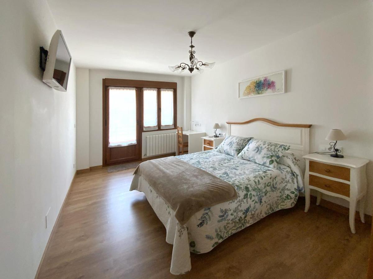 Apartamento Valbuena Потес Экстерьер фото