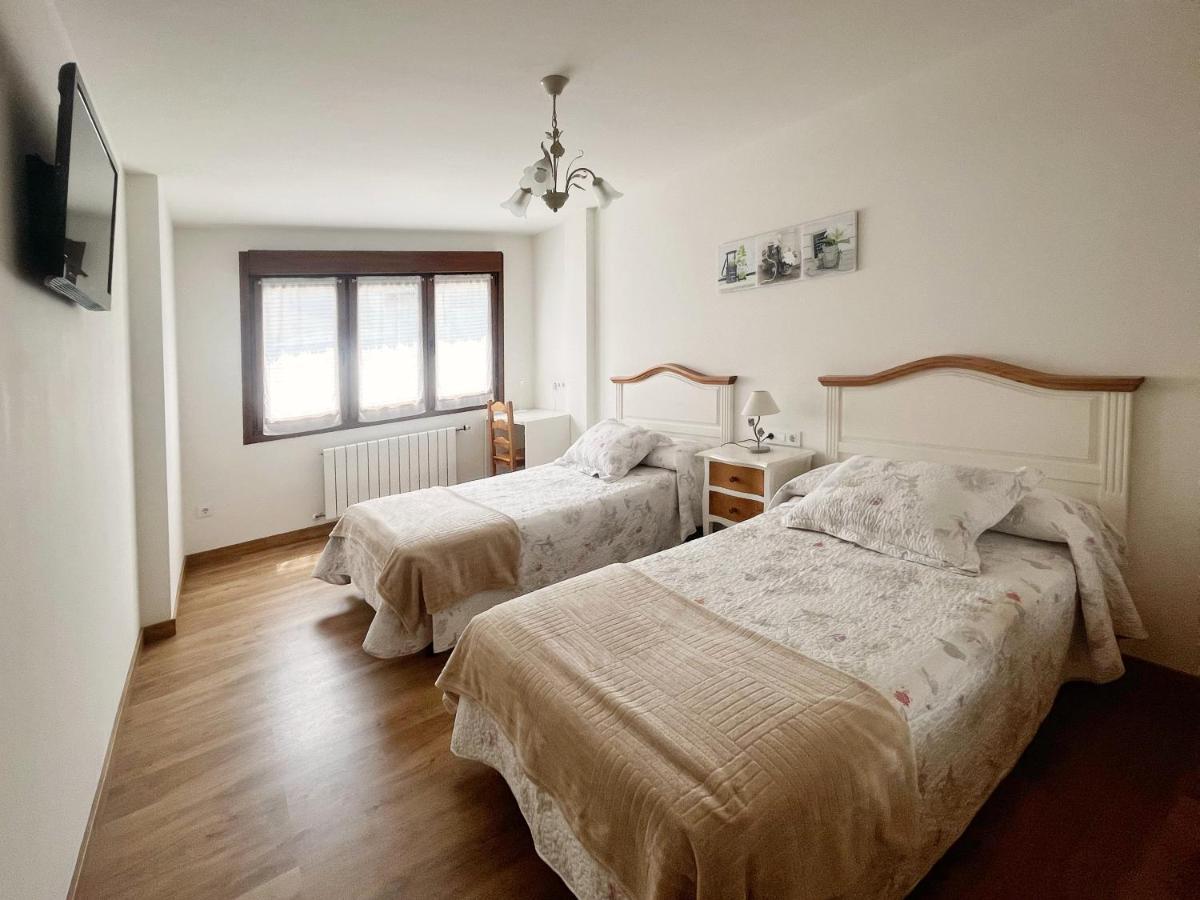 Apartamento Valbuena Потес Экстерьер фото