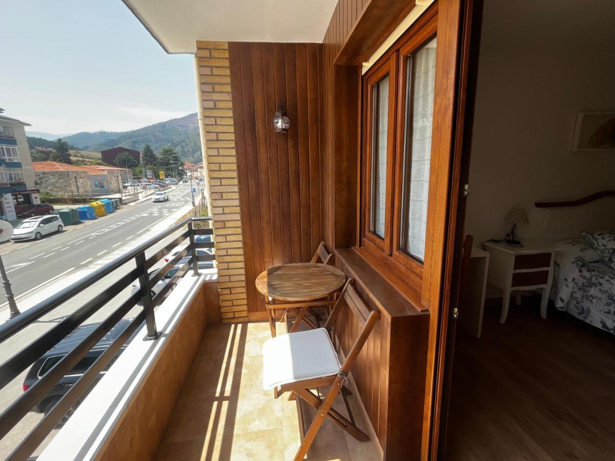 Apartamento Valbuena Потес Экстерьер фото
