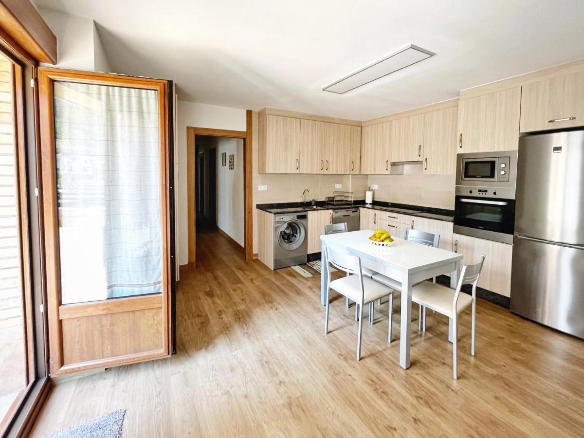Apartamento Valbuena Потес Экстерьер фото
